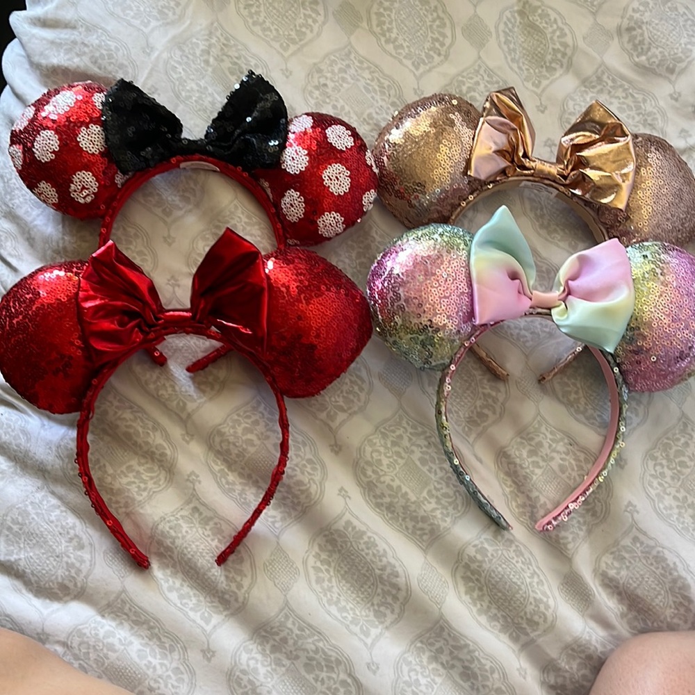 Set of four Minnie ears